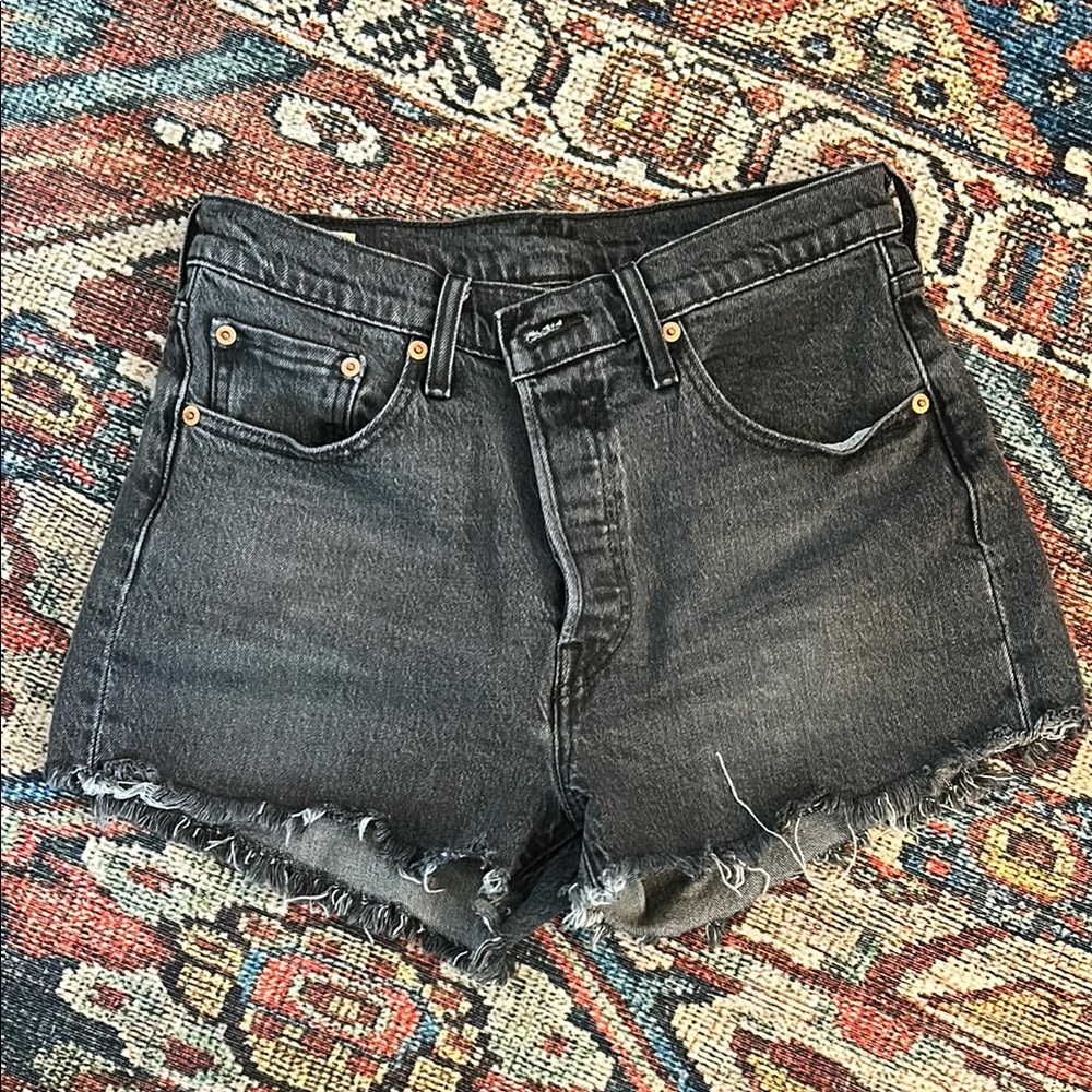Levi's Black Jean Shorts - Distressed Look